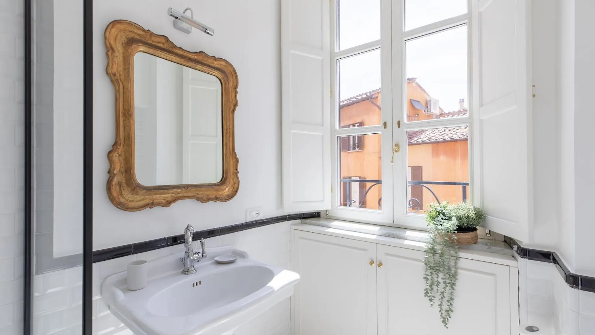 Iflat Campo De' Fiori Brand New & Bright Apt Rome Italy